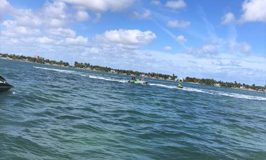 Yamaha Deluxe Jet Ski Tour in Miami and Miami Beach!