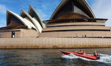 Highlight Tour! 2-Hour Guided Self Drive Boat Tour on Sydney Harbour