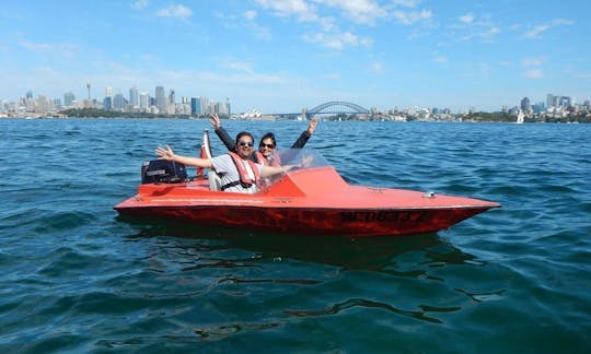 Highlight Tour! 2-Hour Guided Self Drive Boat Tour on Sydney Harbour