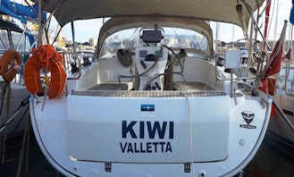 "Kiwi" Bavaria CR36 Cruising Monohull Rental in Il-Kalkara, Malta