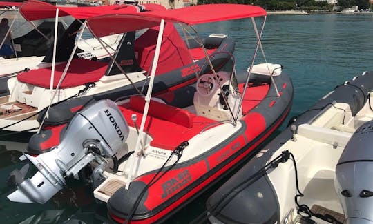 Hire the Jokerboat Wide 520 + Honda 100hp in Trogir, Split-Dalmatia County