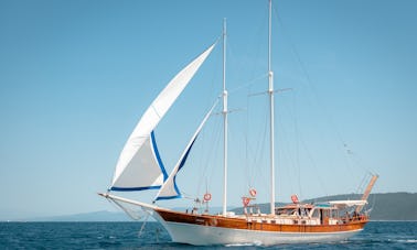 Classic refitted gulet Dona available for cruising in Dalmatia