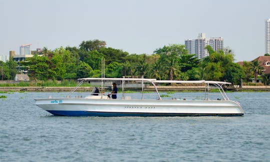 Private party speedboat rental in Bangkok & Nonthaburi