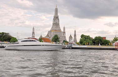 Luxury Yacht Charter in Bangkok