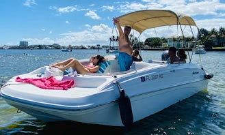 18' Hurricane Boat Rental in Dania Beach, Florida