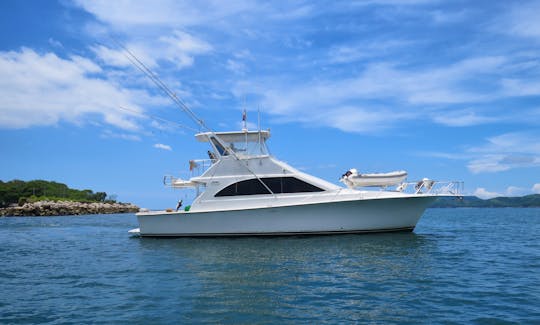 Mamacita 48ft Luxury Fishing Yacht - Playa Flamingo Costa Rica