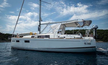 Aluguel de veleiro em Split, Croácia - Beneteau Oceanis 35.1 (Maya Bay 2)