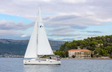 Sailboat rental in Split, Croatia - Bavaria Cruiser 41 (Nina)