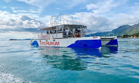 Cat 17 Power Catamaran Rental in Dubrovnik, Dubrovnik-Neretva County