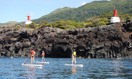 アゾレス諸島のサンジョルジェ島でのスタンドアップパドルレンタル