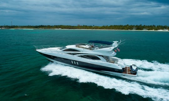 Charter 72' Sunseeker Manhattan Mega Yacht in Miami Beach, Florida