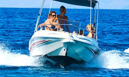 Poseidon 480 Bluewater | Boat hire in Loggos, Paxos | No license needed | GPS Safety System