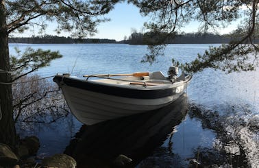 Boat for Rent in southern Sweden, lake Agunnaryd