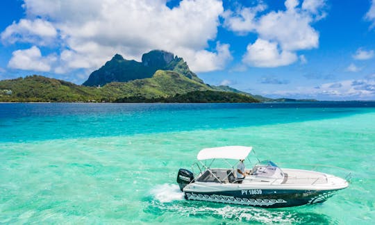 Bora Bora Private Boat Rental on Cap Camarat 25ft