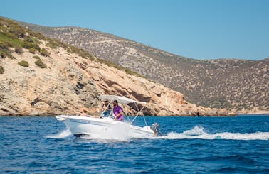 Rent boat in MILOS at Agia Kyriakh beach (olympic 4.5cc with 30hp)