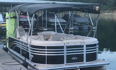 Best of 2023 Award Winner! 23ft Harris Pontoon Boat available on Lake Travis!