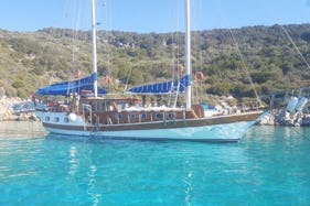 Private Charter for Blue Cruise onboard Sailing Gulet for 10 people in Bodrum