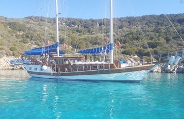 Private Charter for Blue Cruise onboard Sailing Gulet for 10 people in Bodrum