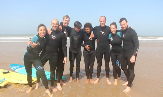 Cours de surf amusants à Essaouira, Maroc