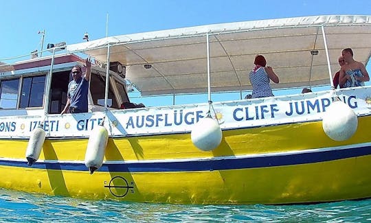 Paseos tradicionales en barco de madera en el condado de Mali Losinj Primorje-Gorski Kotar