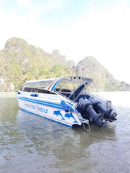 Excursion d'une journée sur l'île de Phi Phi en bateau rapide au départ de Krabi, en Thaïlande