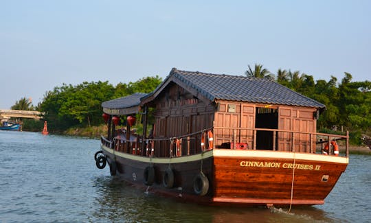 Wooden Boat (24 People Capacity) for Rent in Thành phố Hội An, Vietnam