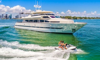 Rent a Luxury Yachting Experience! 110' Horizon