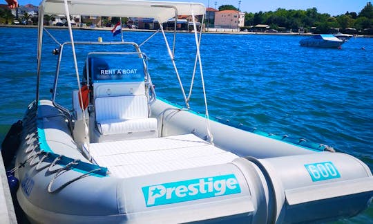20' Ranger Prestige for 10 People in Sukošan, Zadar