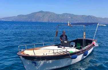 Boat experience, traditional wooden fisherboat Lipari, Sicilia