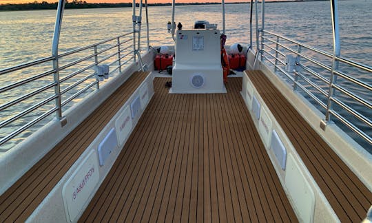2 Hour *Private* Charleston Boat Cruise