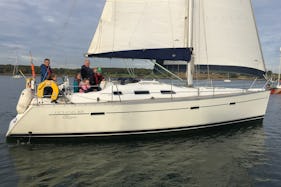 Book the Beneteau Oceanis 393 Sailing yacht based Ipswich, East Coast UK