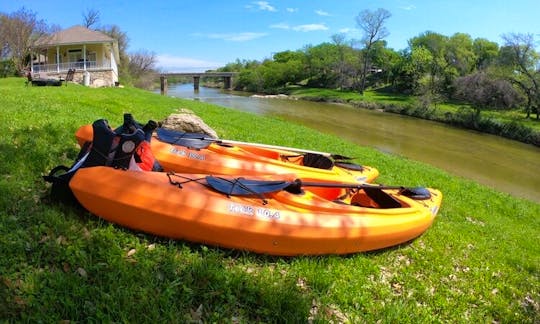 Kayak Rentals in Glen Rose, Texas!