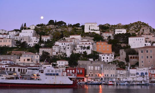 Daily Trip to experience the Sunset in Hydra Island