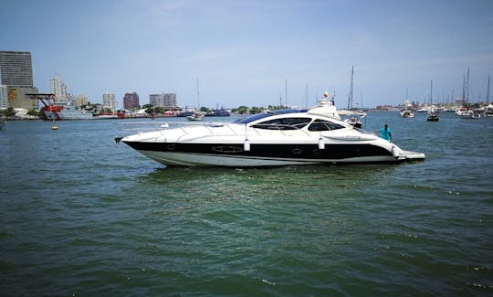 Fantastic! Atlantis 55 Ft Yacht for Rent in Cartagena, Colombia.