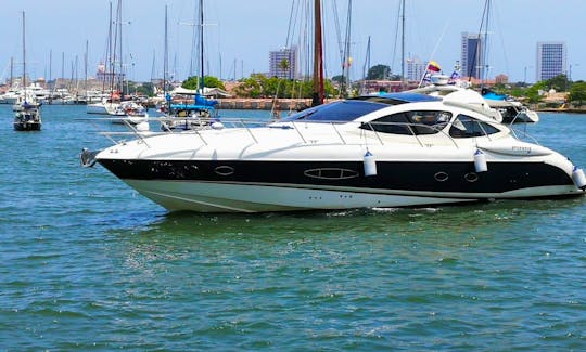 Fantastic! Atlantis 55 Ft Yacht for Rent in Cartagena, Colombia.