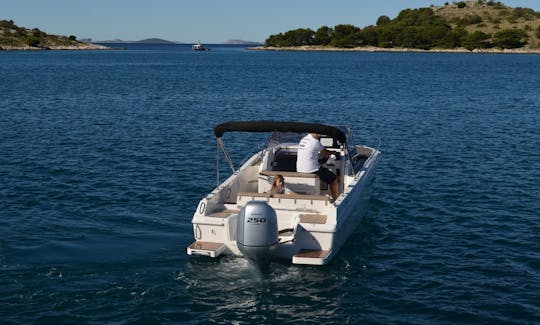 Atlantic 730 Sun Cruiser Powerboat in Tribunj, Croatia! Rent with or without a Skipper!