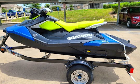 Seadoo Sparks with Bluetooth Stereo & IBR for Rent in Austin