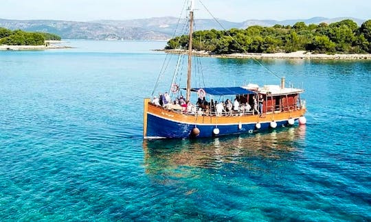 Private Boat Tour on Trogir Riviera onboard a Wooden Boat!