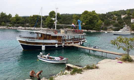 Full Day Wooden Boat Tour in Trogir Riviera