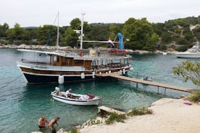Full Day Wooden Boat Tour in Trogir Riviera