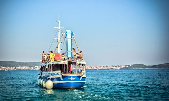 Full Day Wooden Boat Tour in Trogir Riviera