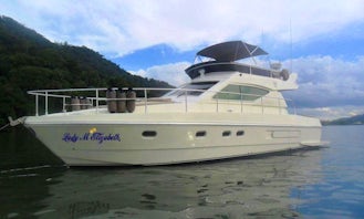 43' Elizabeth Motor Yacht Rental in Rio de Janeiro, Brazil