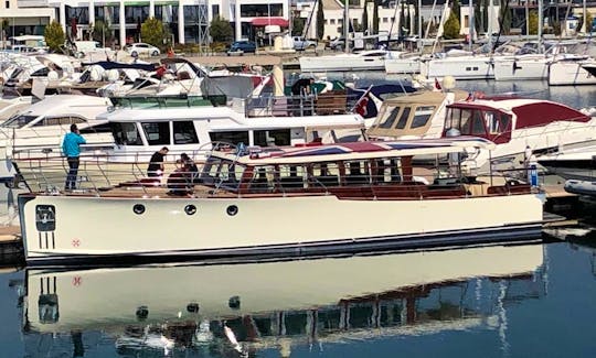 Gentleman's Commuter Yacht boasting amazing space, light and luxury