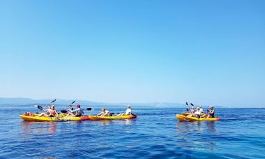 ¡Tour en kayak de mar en Bol! Relajante recorrido matutino | Magnífico recorrido al atardecer