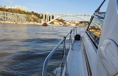 Private Yacht Cruise: Porto - Curva da Lomba - Porto