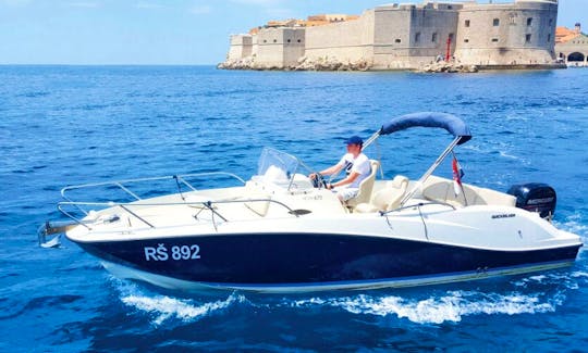 Quicksilver Activ 675 Speedboat Rental in Dubrovnik