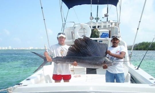 Charter 31' Bertram Sportfishing Yacht for up to 6 pax