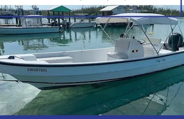 26' Panga Center Console Boat Rental in Spanish Wells, The Bahamas