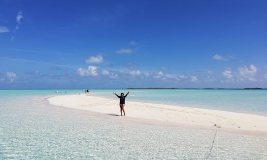 35ft Contender Express, Northern Exuma Cays Charter from Nassau, Bahamas.