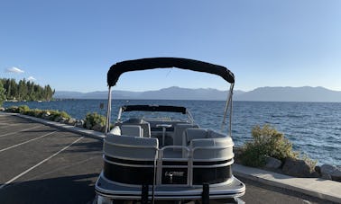 23' Lowe Tritoon 150 hp Tahoe Lake